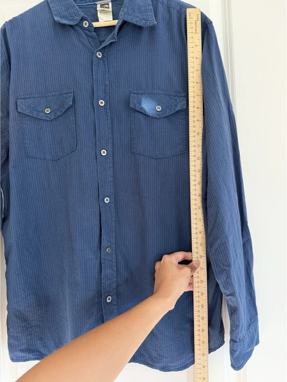 The North Face Men’s Navy Pinstripe Button-Up Shirt Size L Outdoorsy Utility